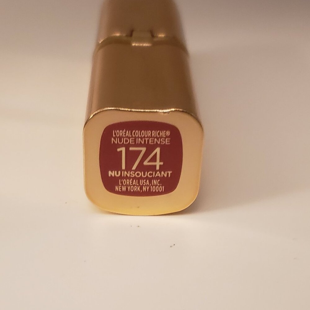 L'Oreal Paris 174 Colour Riche Nu Insouciant Intense Lipstick Les Nus Brand New